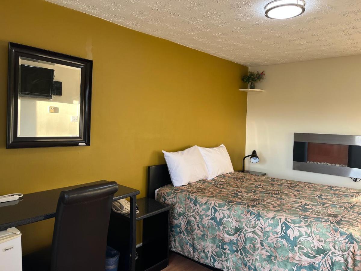 Old Mill Motel Blind River Εξωτερικό φωτογραφία