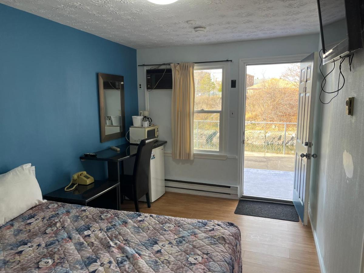 Old Mill Motel Blind River Εξωτερικό φωτογραφία