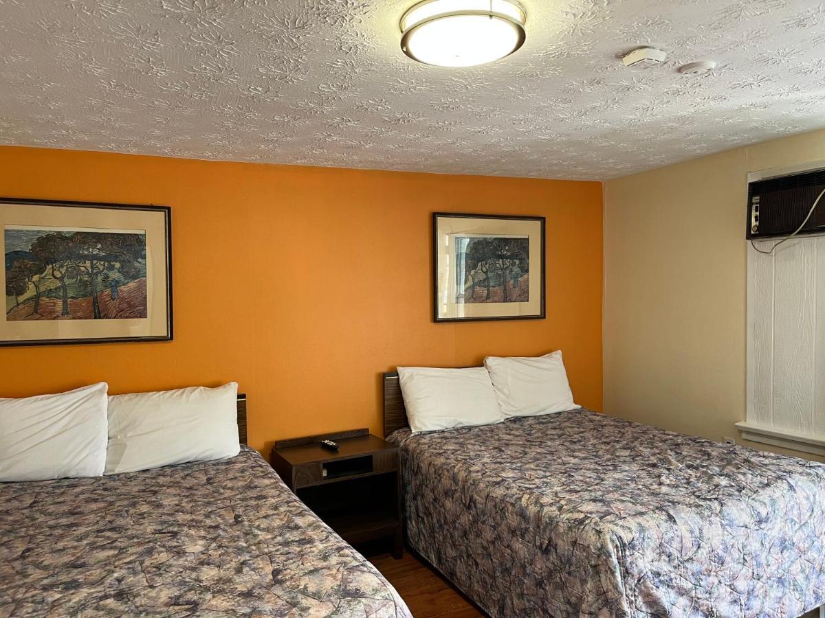 Old Mill Motel Blind River Εξωτερικό φωτογραφία