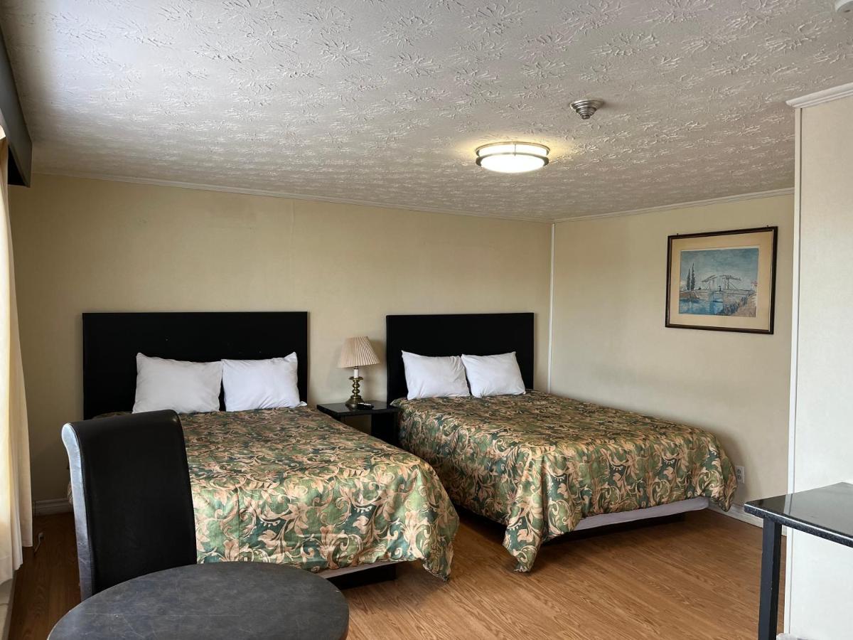 Old Mill Motel Blind River Εξωτερικό φωτογραφία